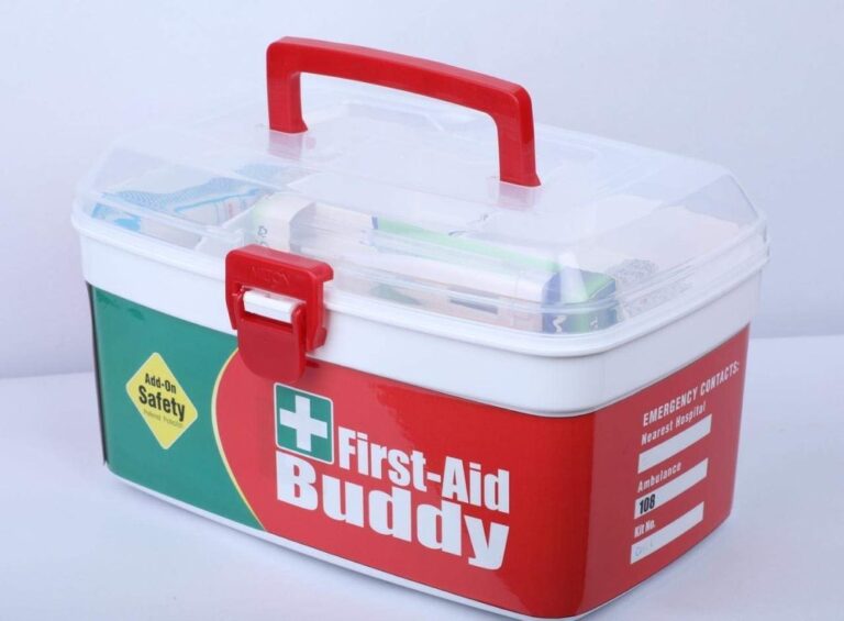First-Aid Buddy